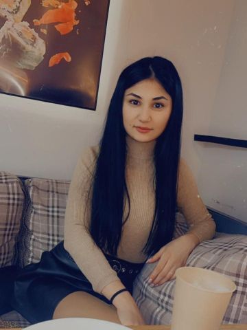 Полина